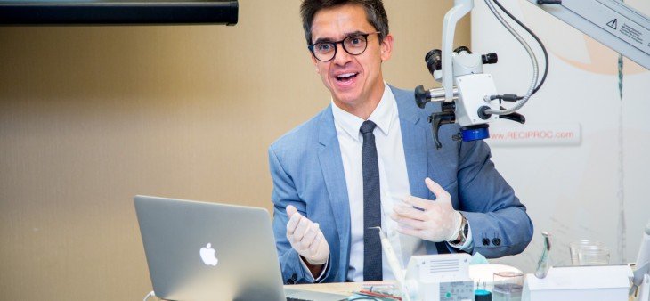 A felicidade em trabalhar e ensinar com tecnologia
